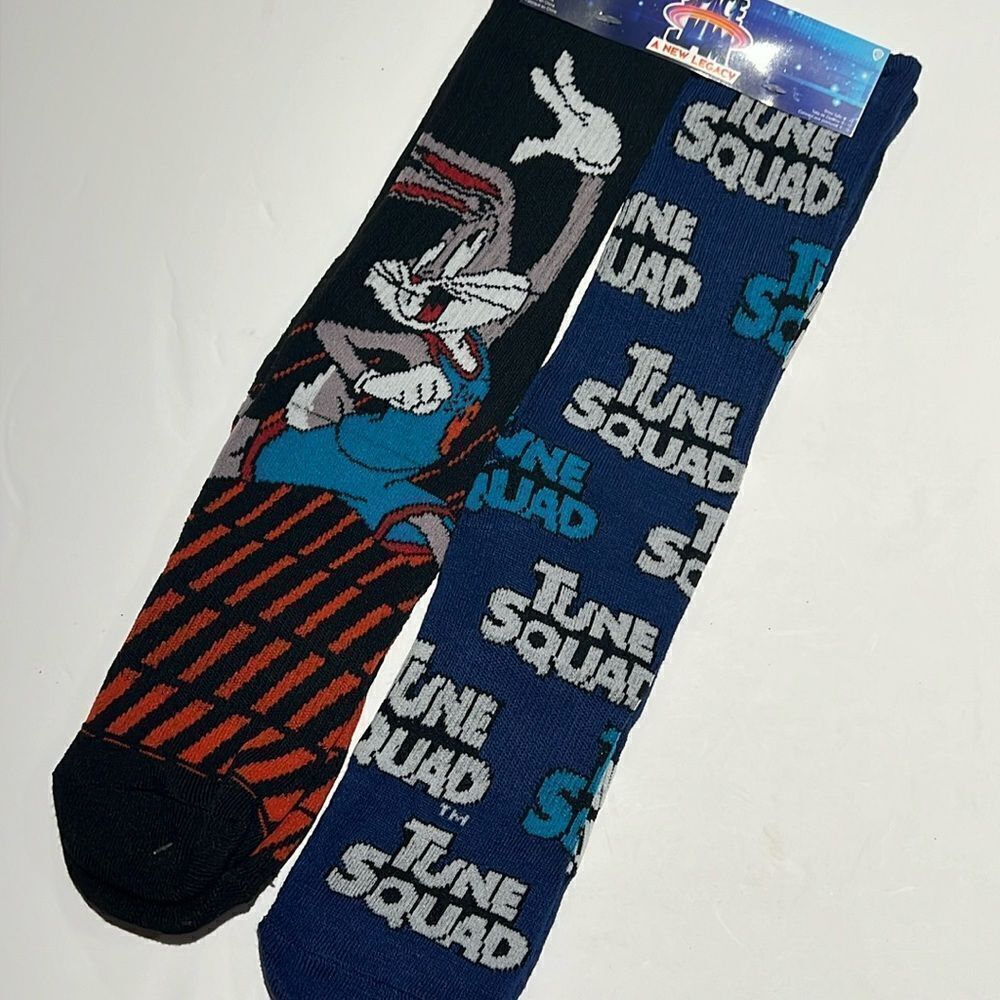 NEWโ SPACE JAM A NEW LEGACY TUNE SQUAD Men's 2 pairโsocks Bugs Bunny D13